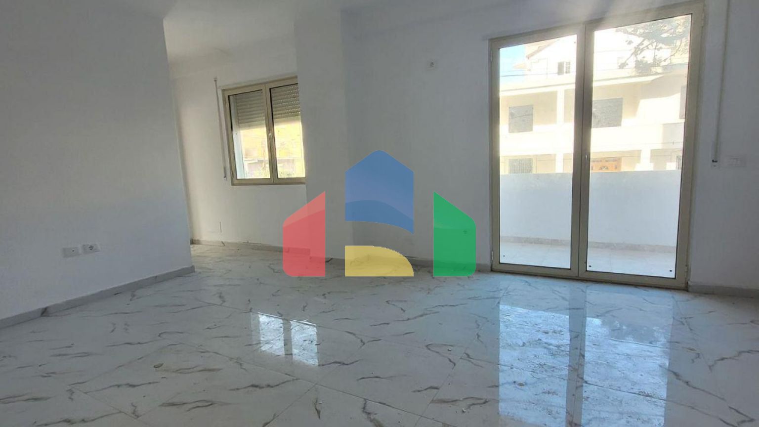 3+1 с двумя санузлами, р-н Пляж, 144 м.кв