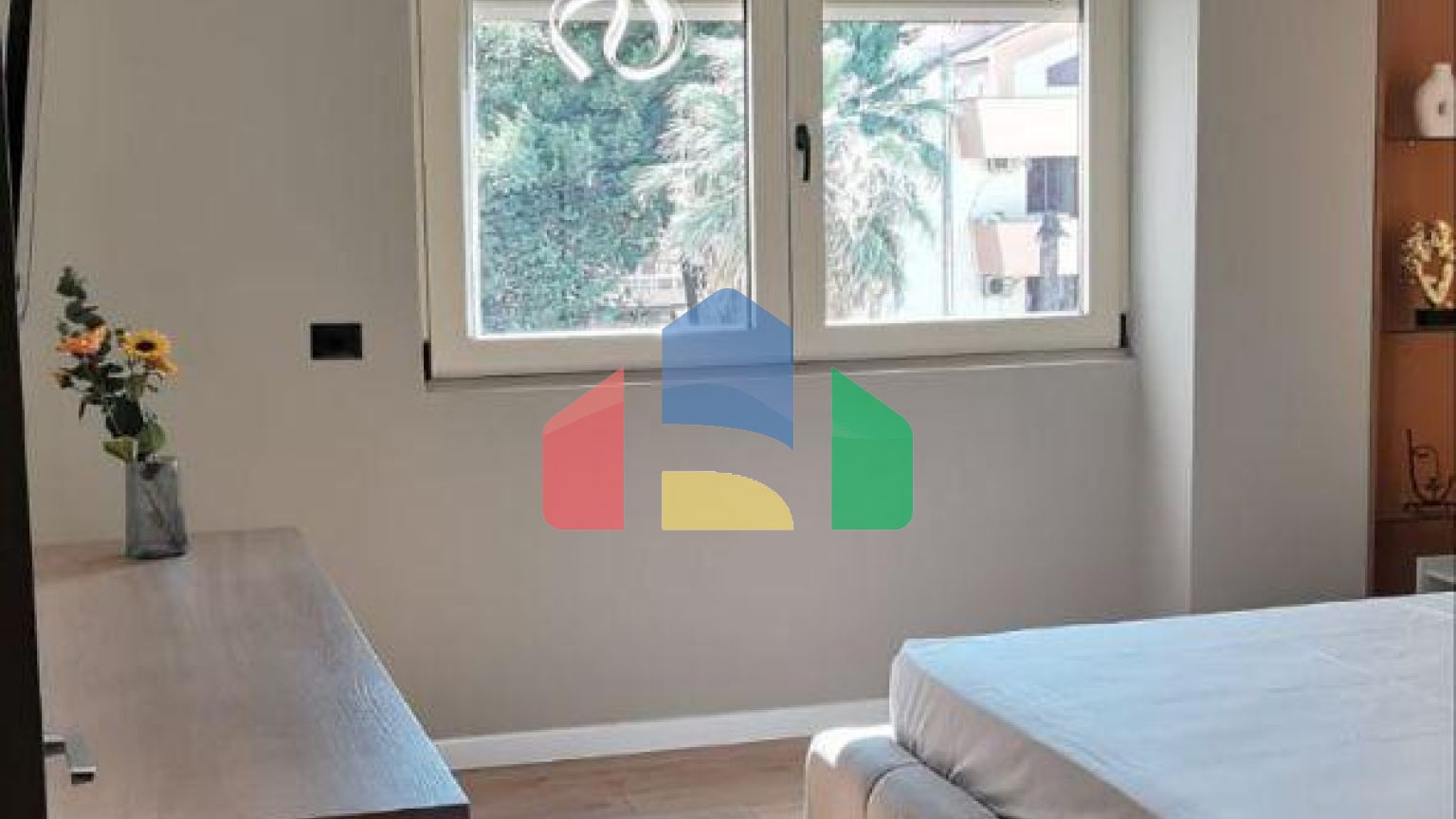 1+1, Пляж р-н Адриатик, 100 м.кв