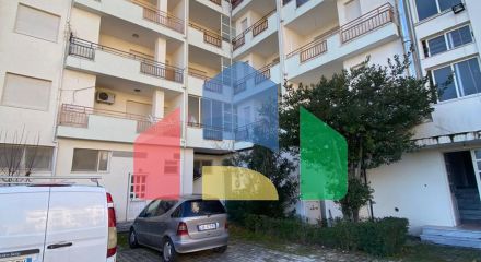 1+1 with balcony, Golem area, 67 sq.m