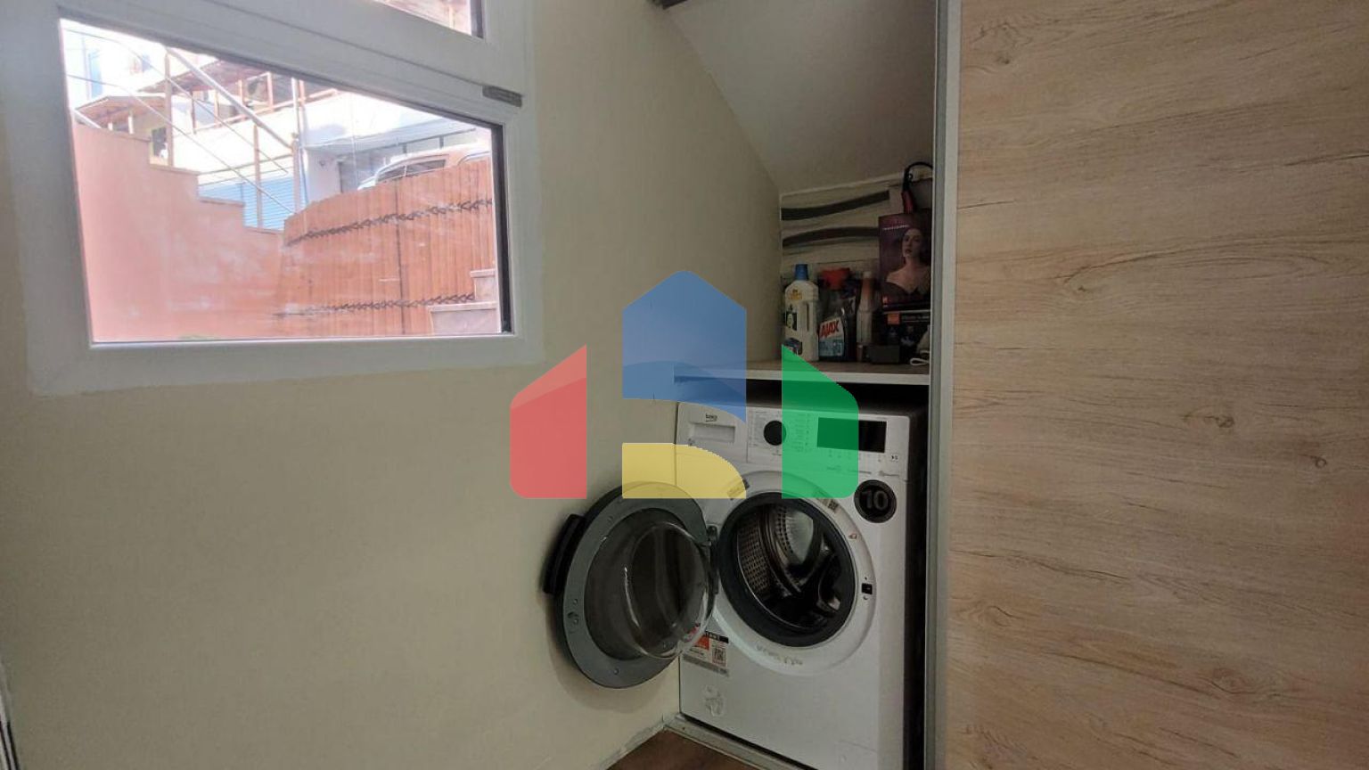 2+1 с террасой, р-н Пляж возле комплекса Florida, 94 м.кв