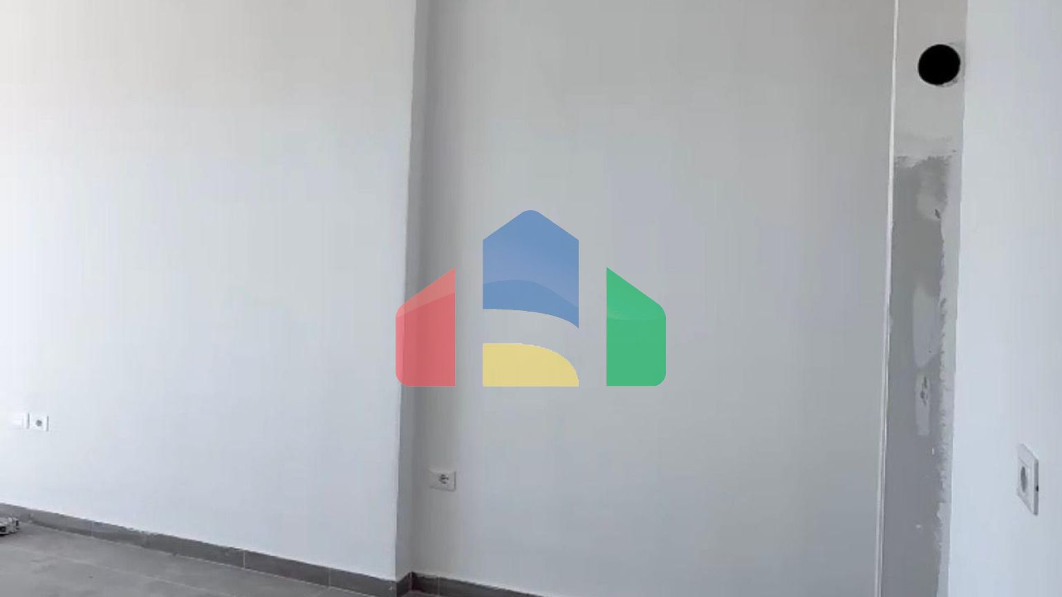 1+1, Golem, новострой, 61 м.кв