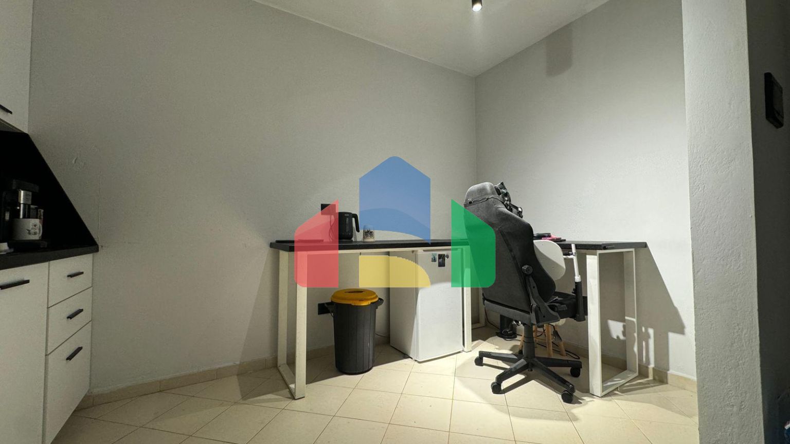 1+1 с балконом, р-н Шкемби в доме Колизей, 42 м.кв