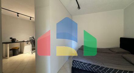 1+1 с балконом, р-н Шкемби в доме Колизей, 42 м.кв