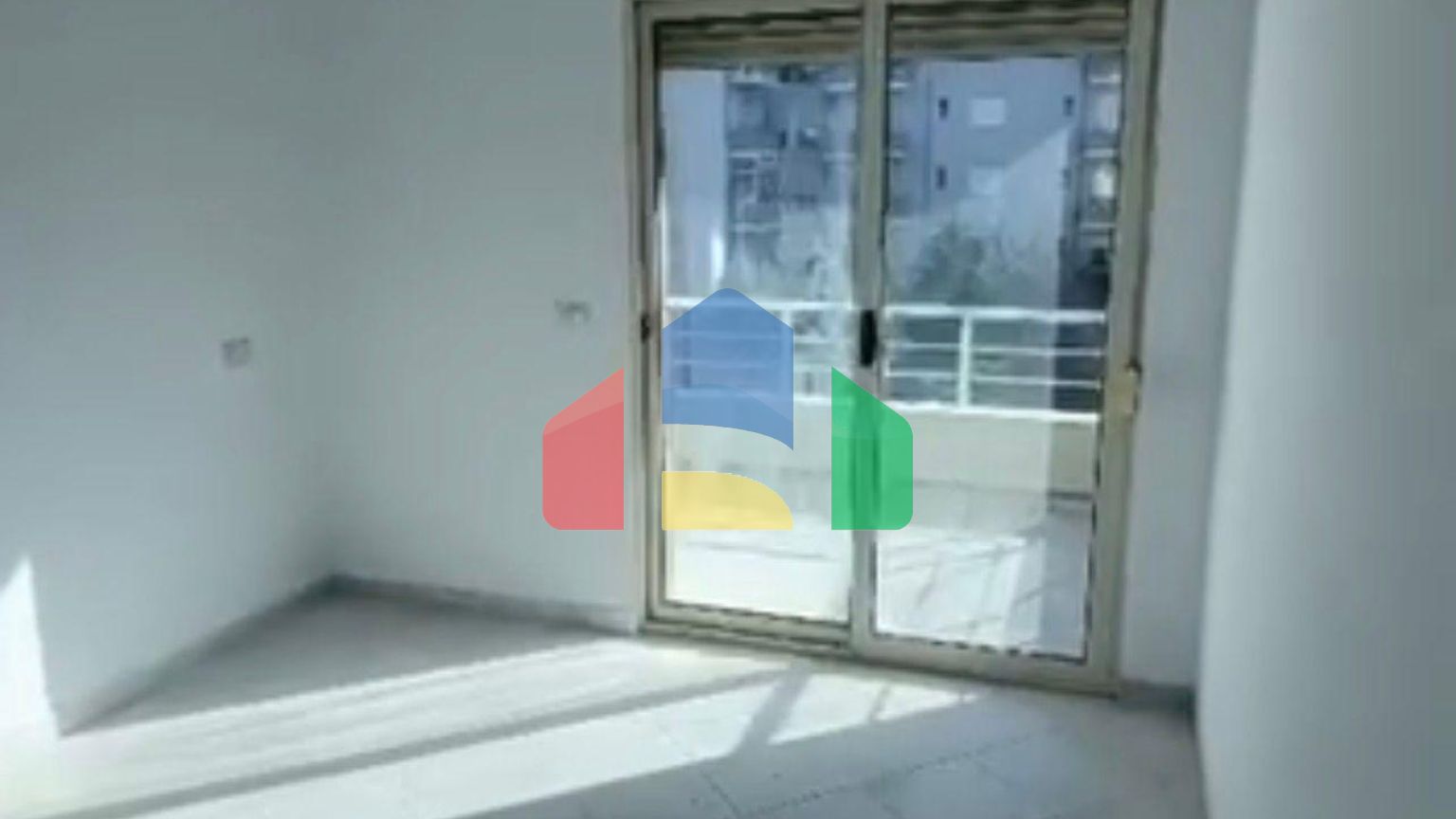 1+1 с балконом, р-н PLAZH, 70 м.кв