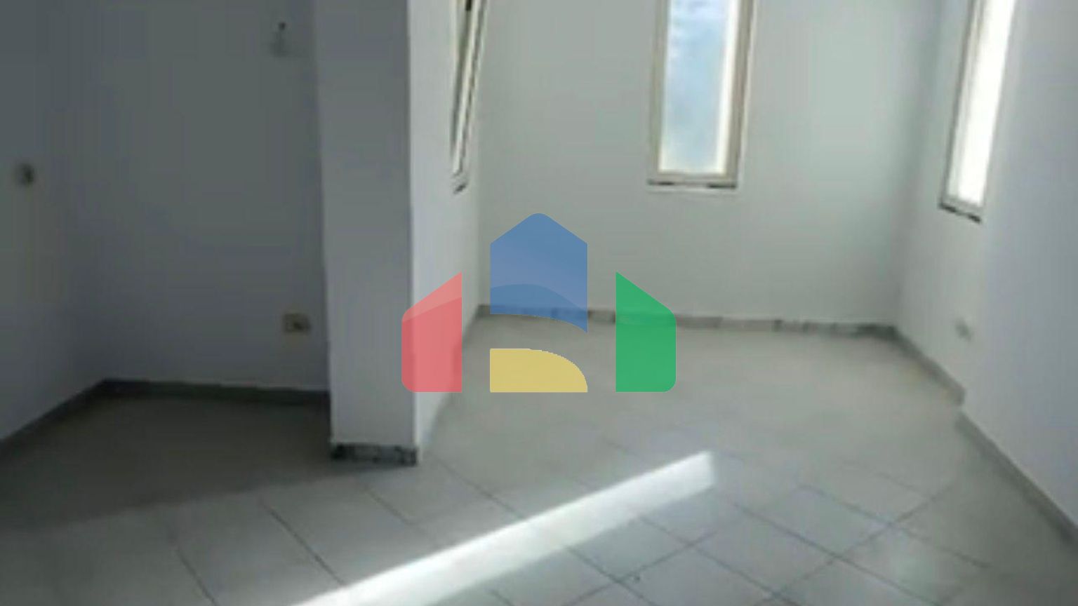 1+1 с балконом, р-н PLAZH, 70 м.кв