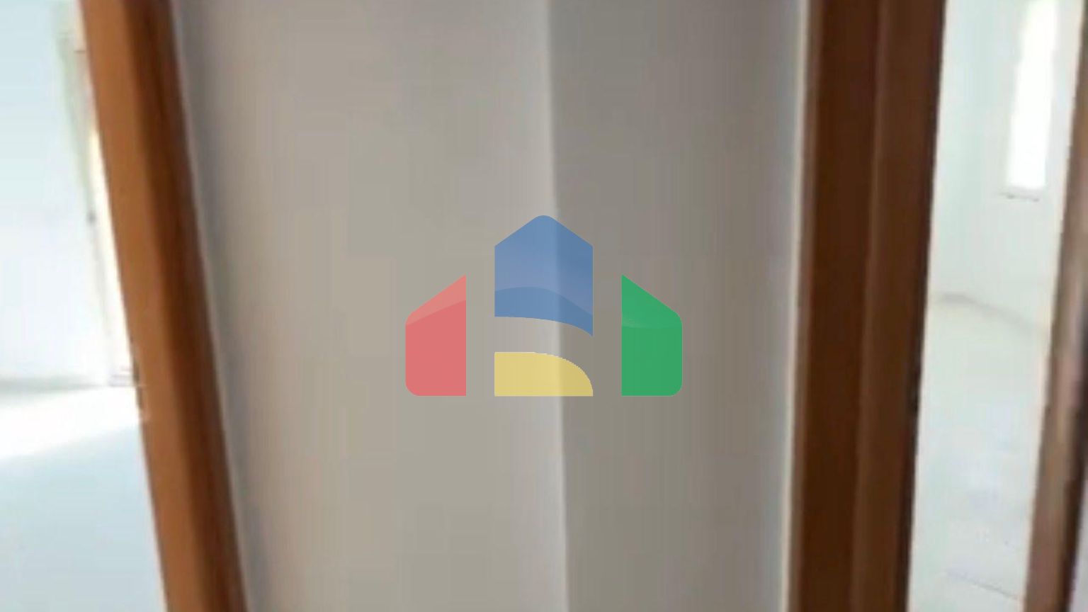 1+1 с балконом, р-н PLAZH, 70 м.кв