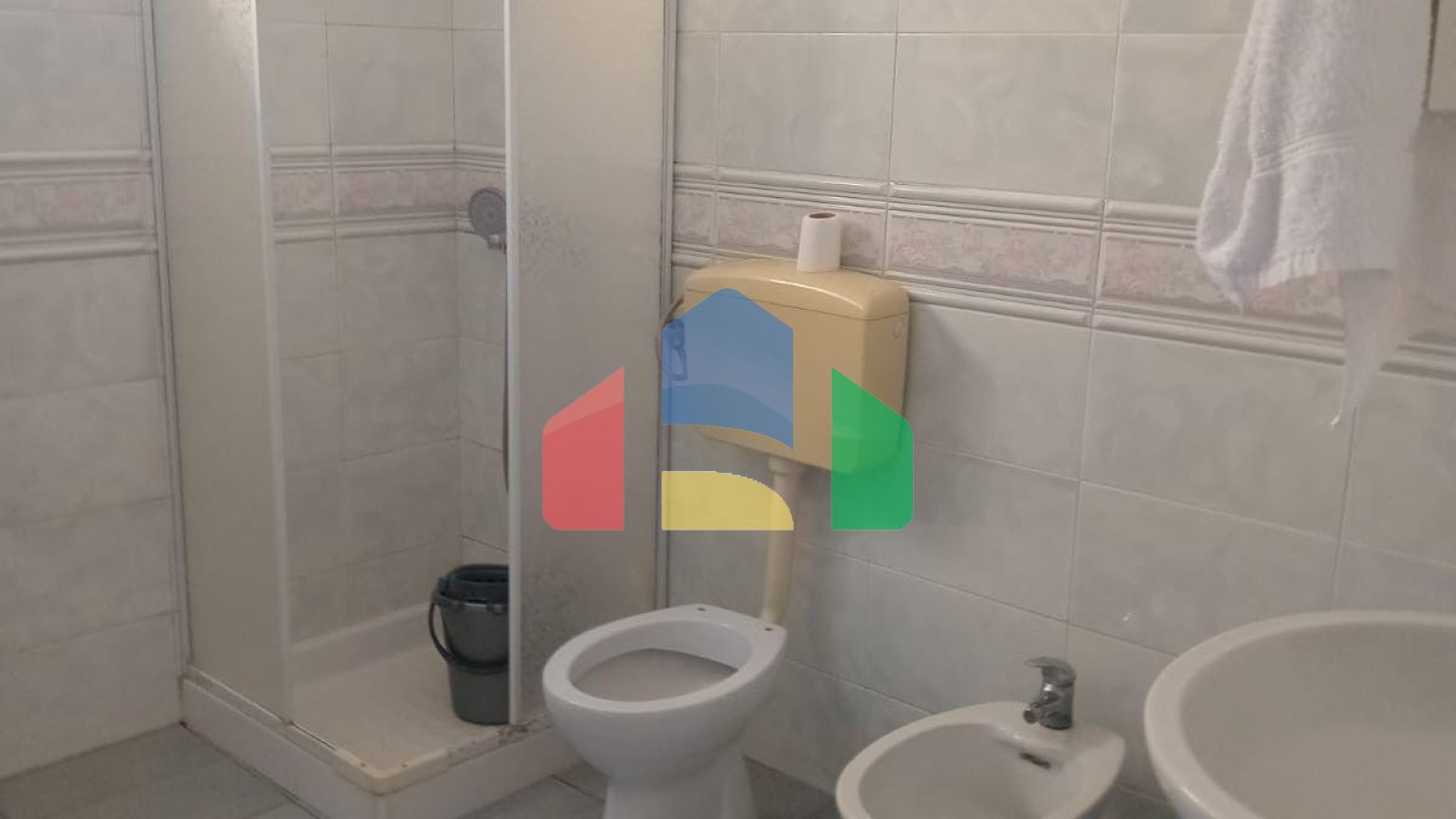 Дом двухэтажный в городе Дуррес, 420 м.кв