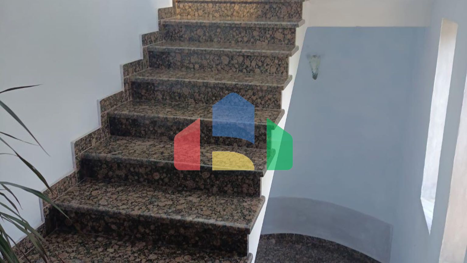 Дом двухэтажный в городе Дуррес, 420 м.кв