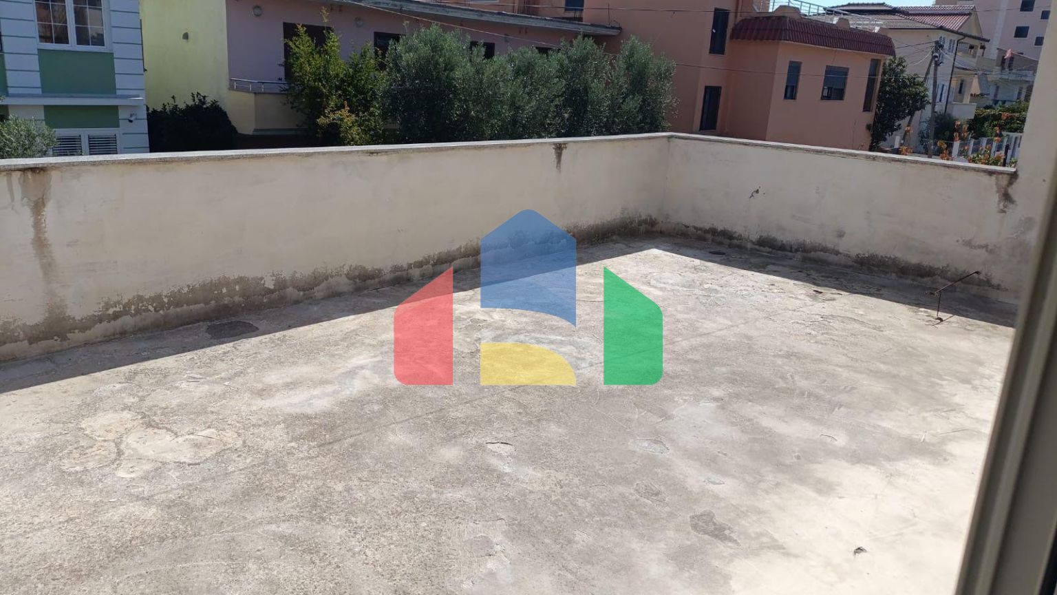 Дом двухэтажный в городе Дуррес, 420 м.кв