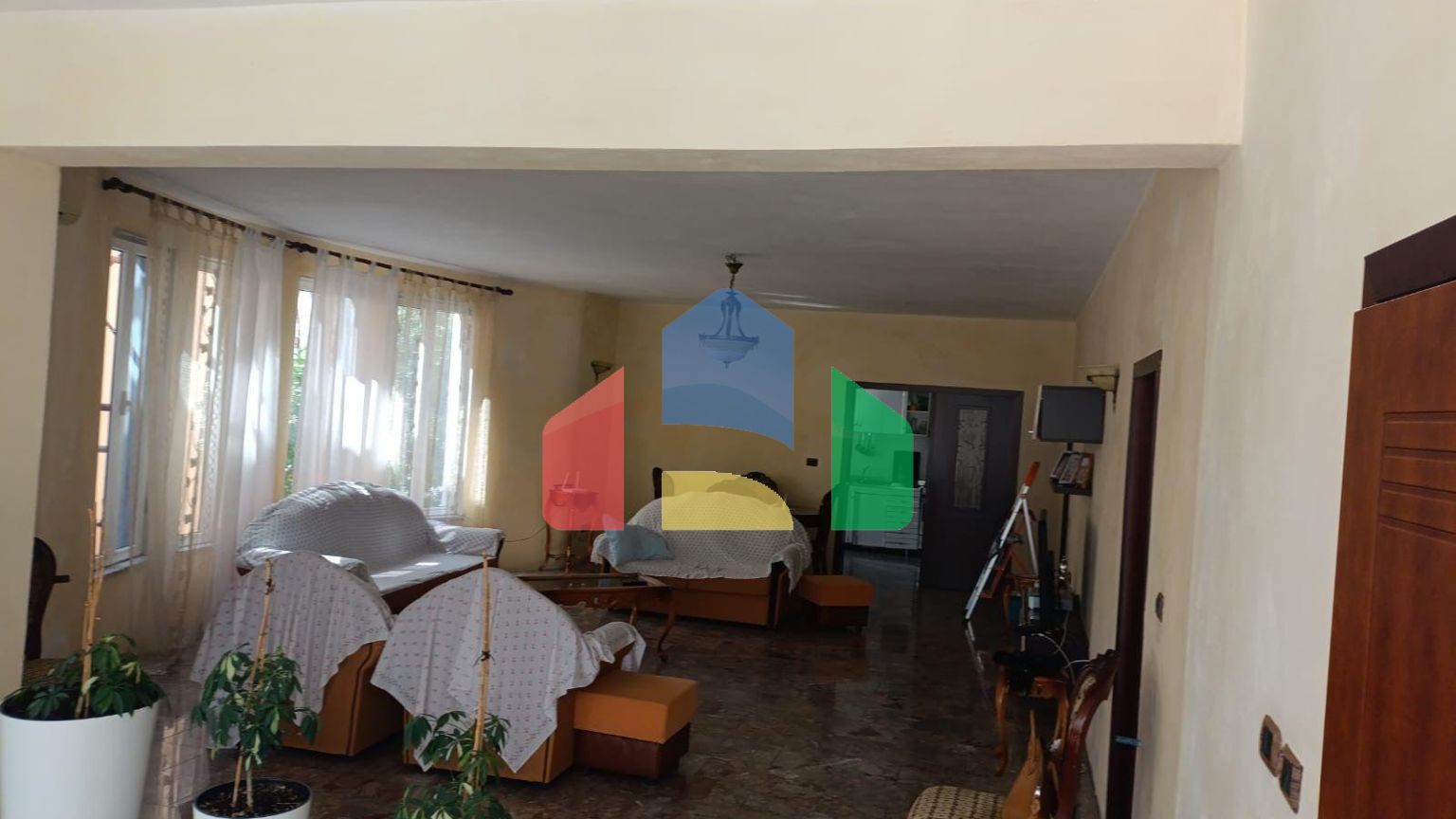 Дом двухэтажный в городе Дуррес, 420 м.кв