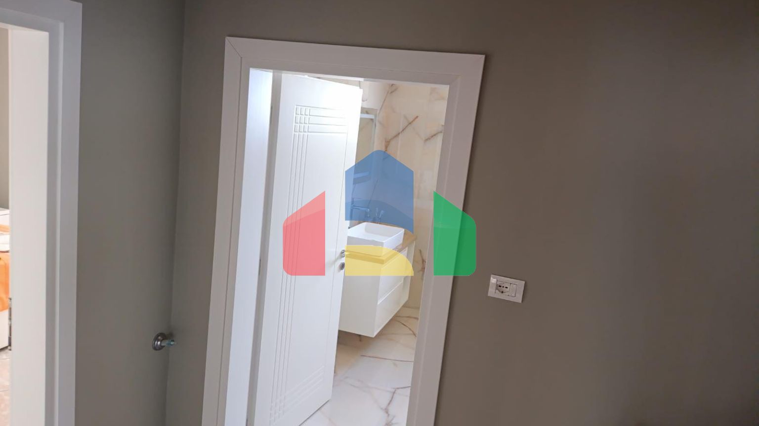 Дом двухэтажный в городе Дуррес, 420 м.кв