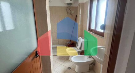 1+1  с балконом, Мали Робит, 65 м.кв