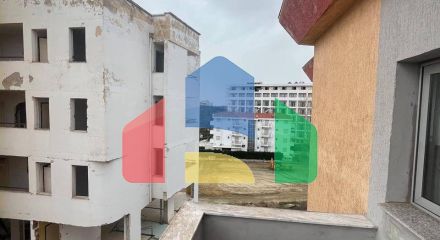 1+1  с балконом, Мали Робит, 65 м.кв