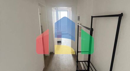 1+1  с балконом, Мали Робит, 65 м.кв