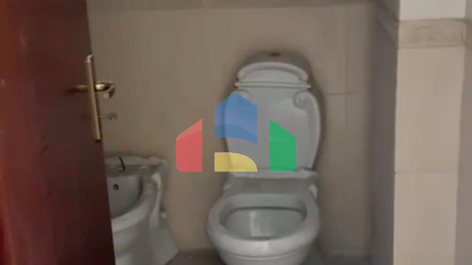 250 м.кв. + 150 м.кв. терраса на последнем этаже, Shkembi I Kavajes