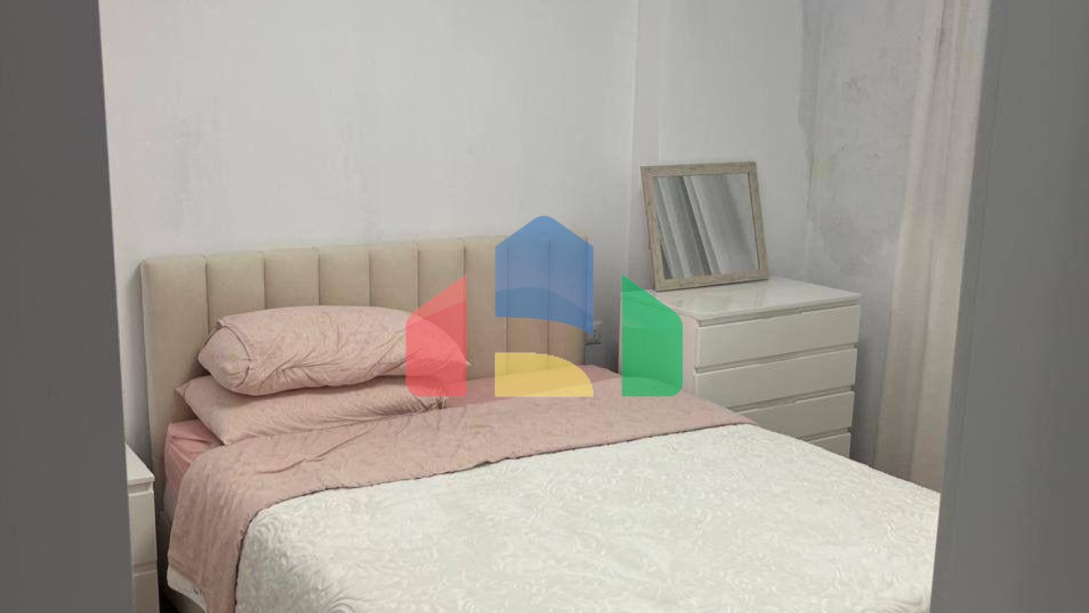 2+1 с балконом, Shkembi I Kavajes, 59м.кв