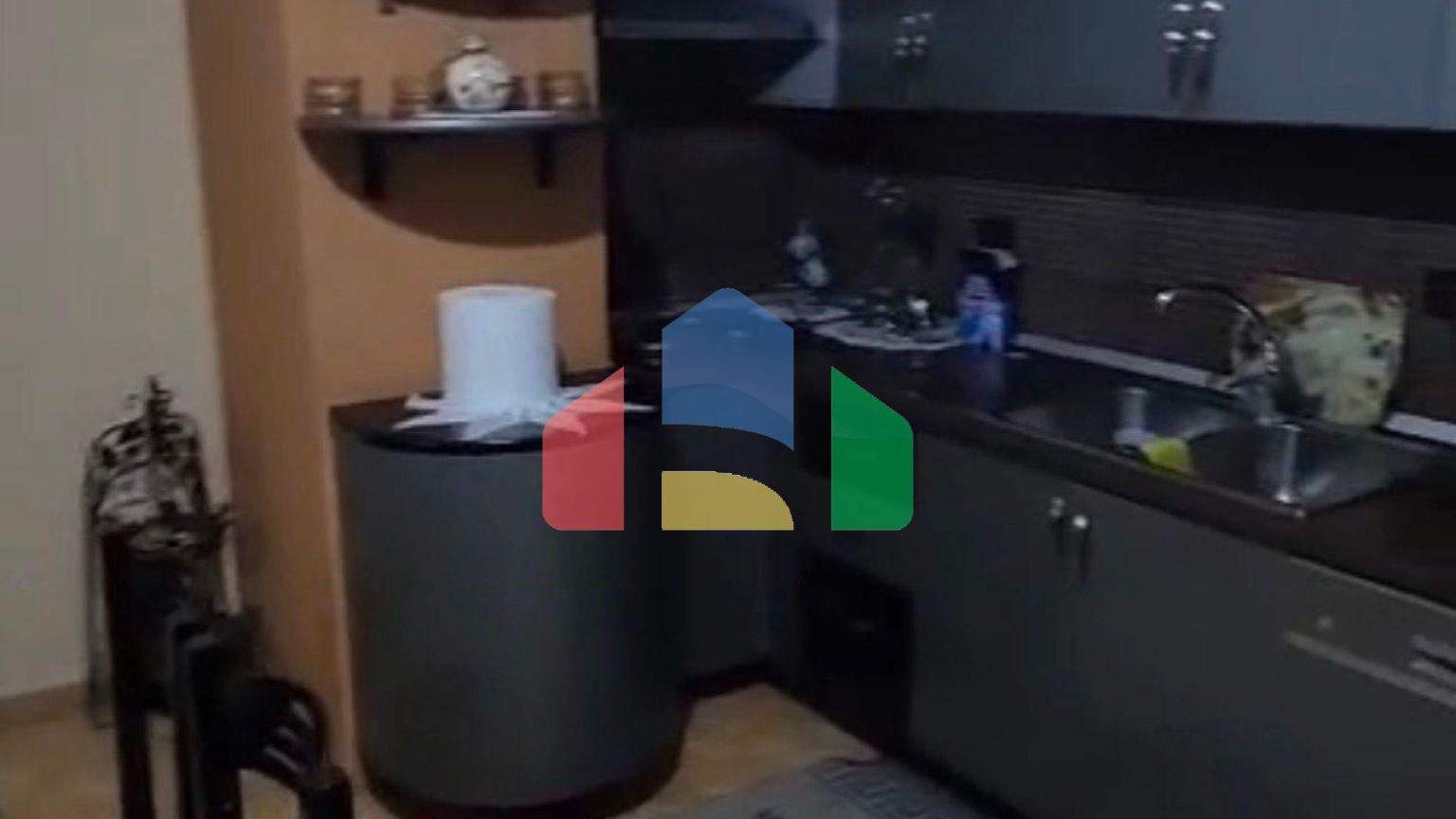 3+1+2 с балконом, Центр возле Порта, 150 м.кв