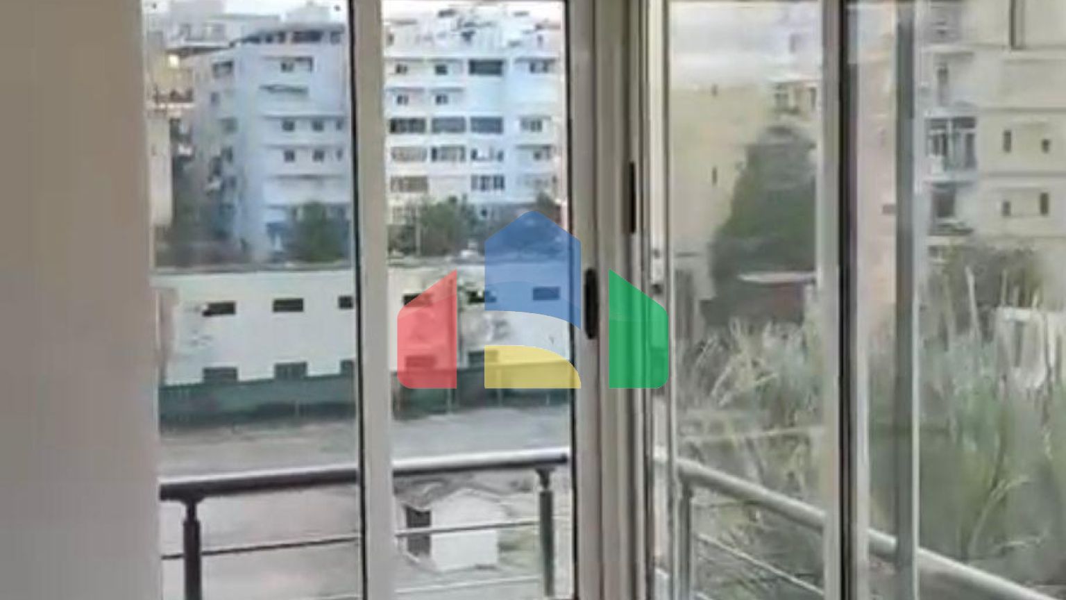 1+1 с видом на море, р-н Пляж, 65 м.кв