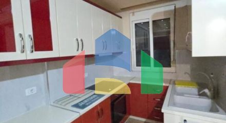 2+1 с балконом, р-н Центр Дурреса, 89 м.кв.