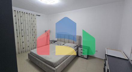 2+1, р-н Центр Дурреса, 80 м.кв.