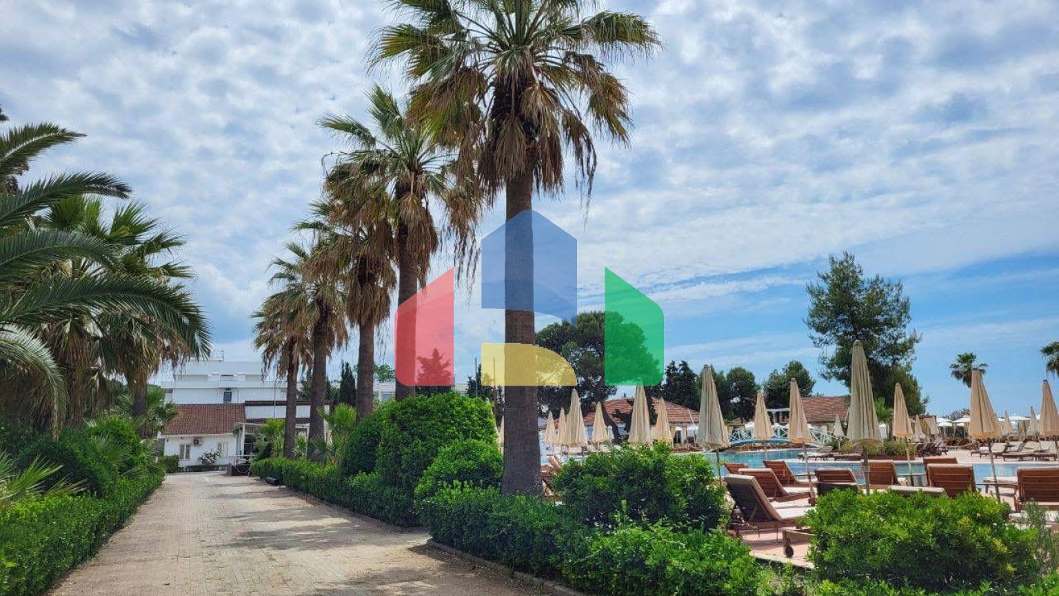 Студия в районе Plazh Rotondo, 47 м.кв