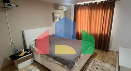 2+1+2 дуплекс с видом на море, Shkembi i Kavajes, 182 м.кв