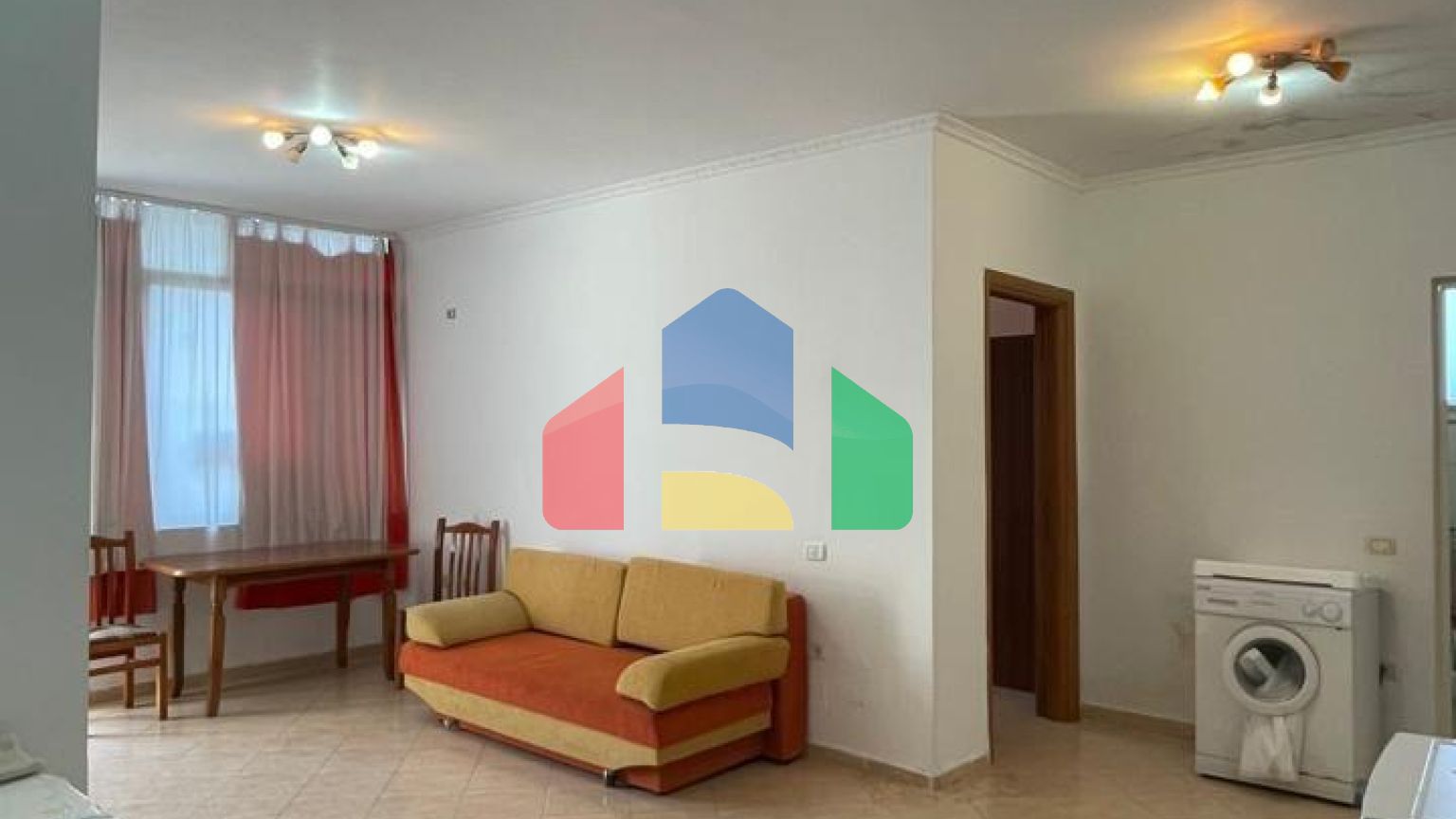 3+1 с двумя балконами, р-н Голем, 125 м.кв