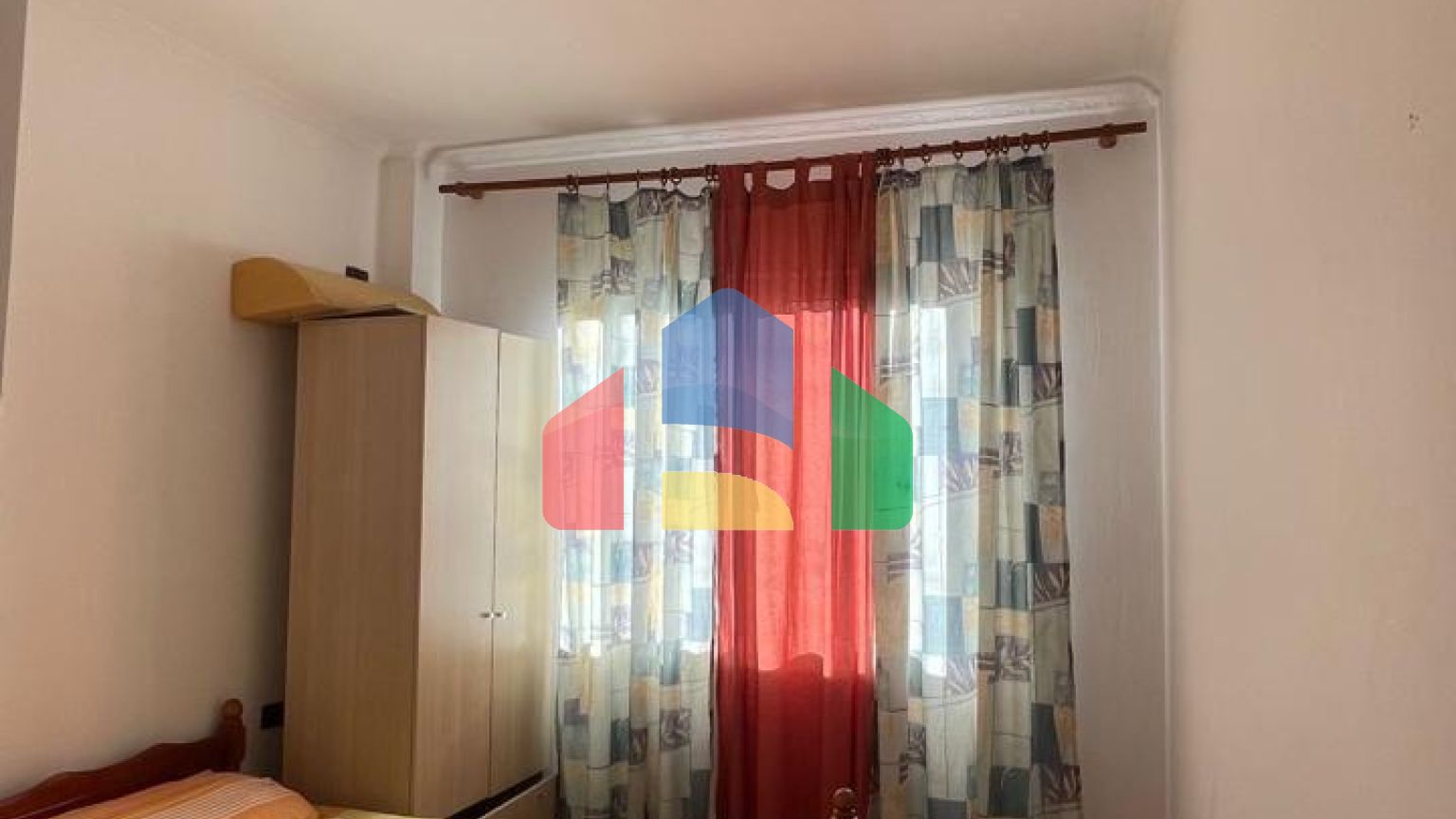 3+1 с двумя балконами, р-н Голем, 125 м.кв