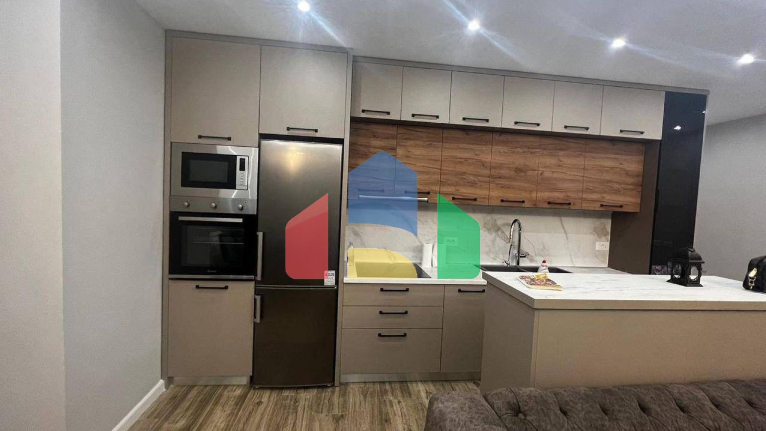 2+1 с видом на море и 2мя санузлами, р-н Волга, 132 м.кв