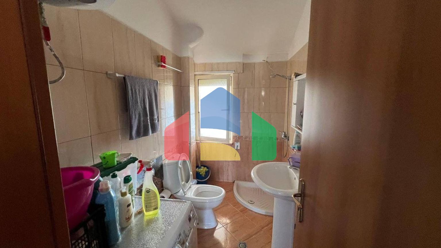 1+1 с балконом, Golem, 75 м.кв