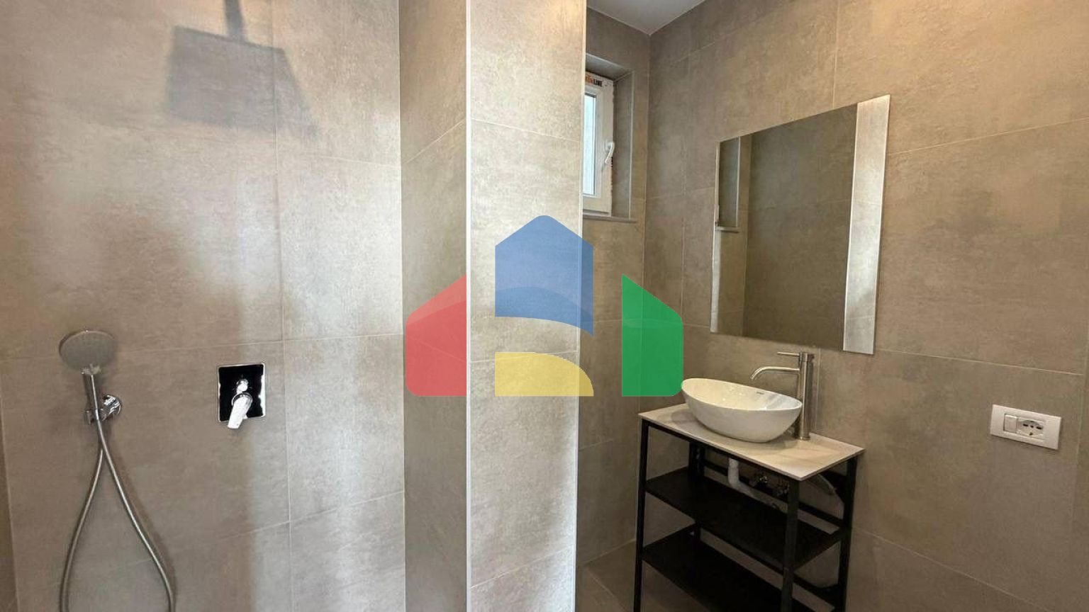 1+1 с балконом и видом на море, Durres, Plepa, 80 м.кв