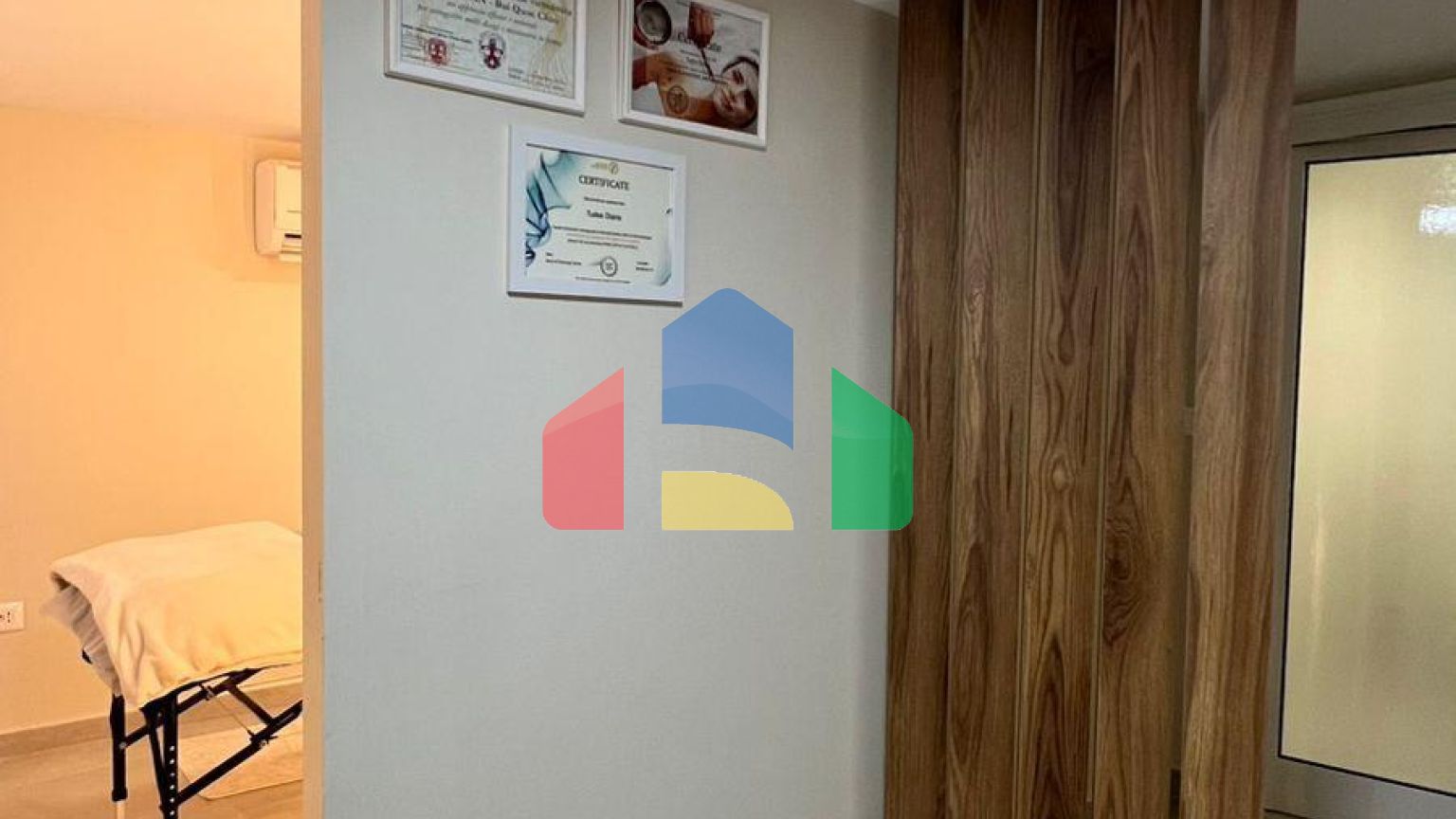 Салон красоты, Дуррес, 50 м.кв