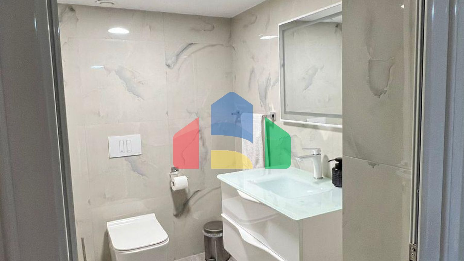 Салон красоты, Дуррес, 50 м.кв