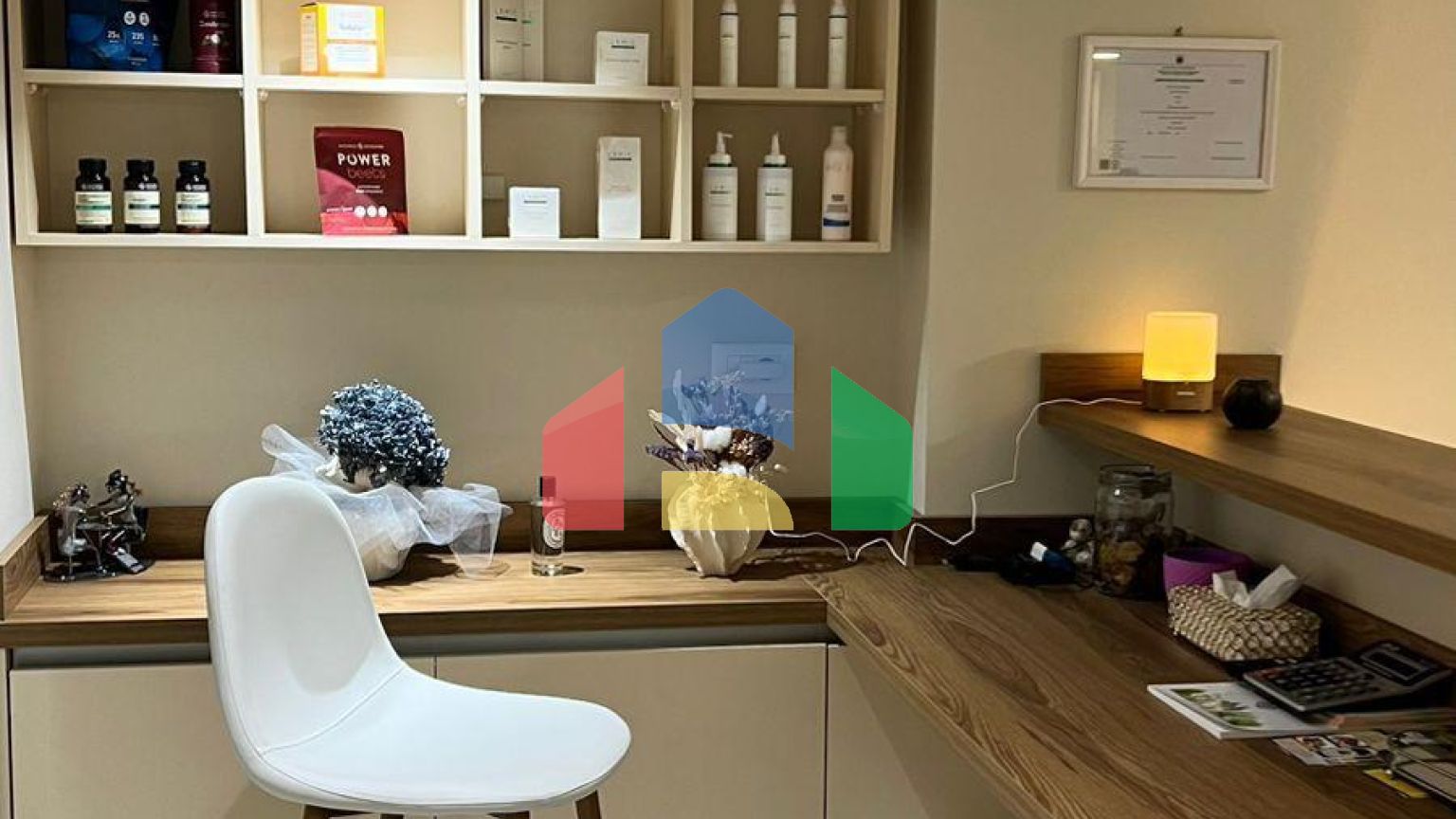 Салон красоты, Дуррес, 50 м.кв