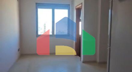 2+1+2 с балконом,  в центре Durres, 110 м.кв