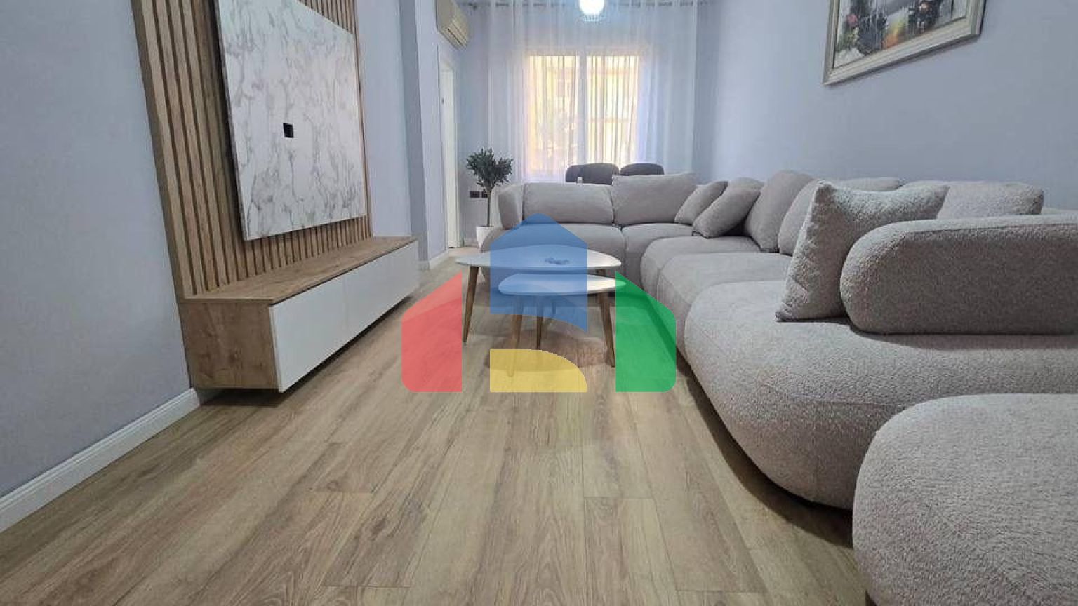 2+1+отдельная кухня с балконом, р-н Пляж, Illiria, 98 м.кв