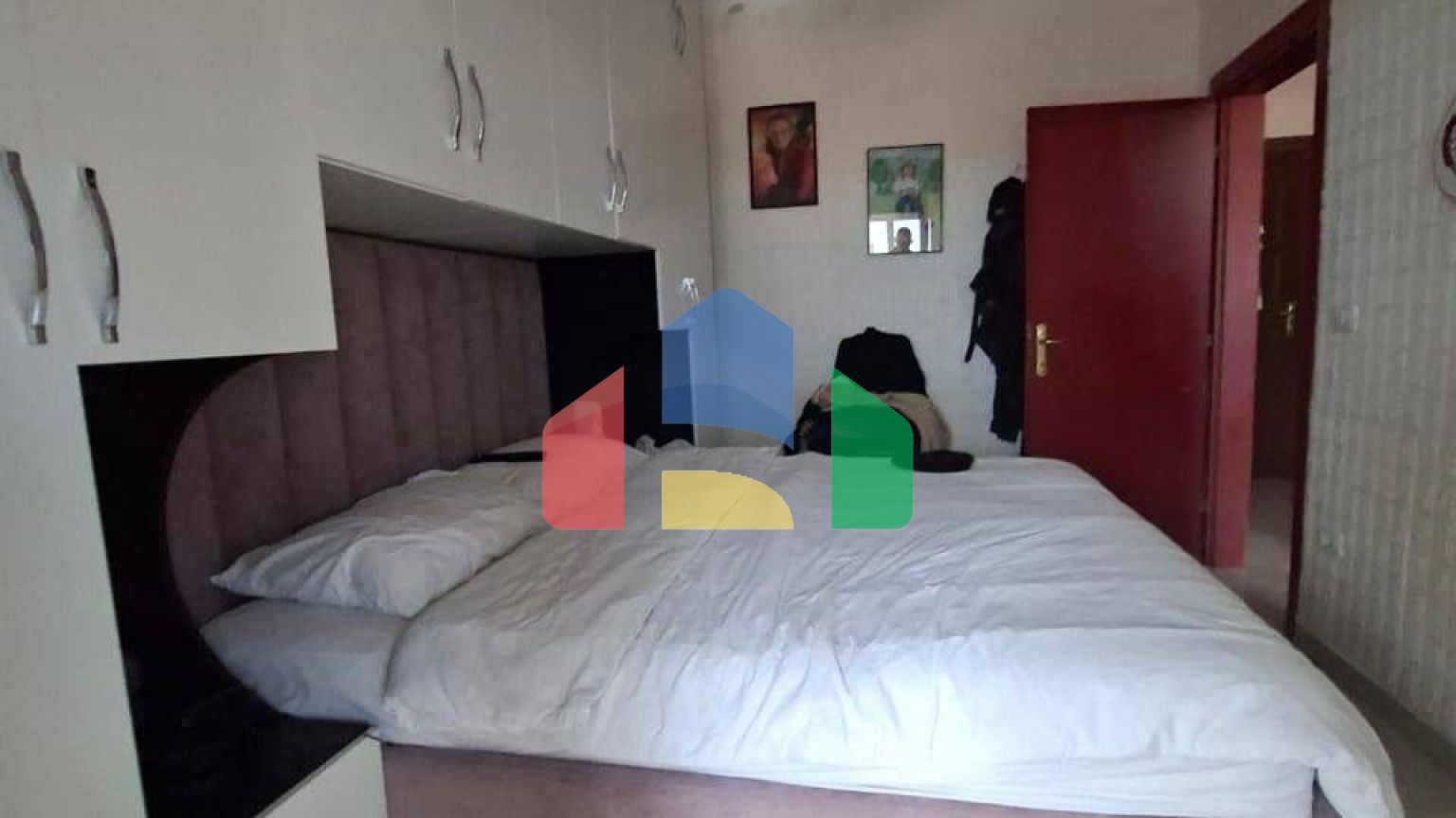 2+1 с балконом, р-н Шкемби, 100 м.кв