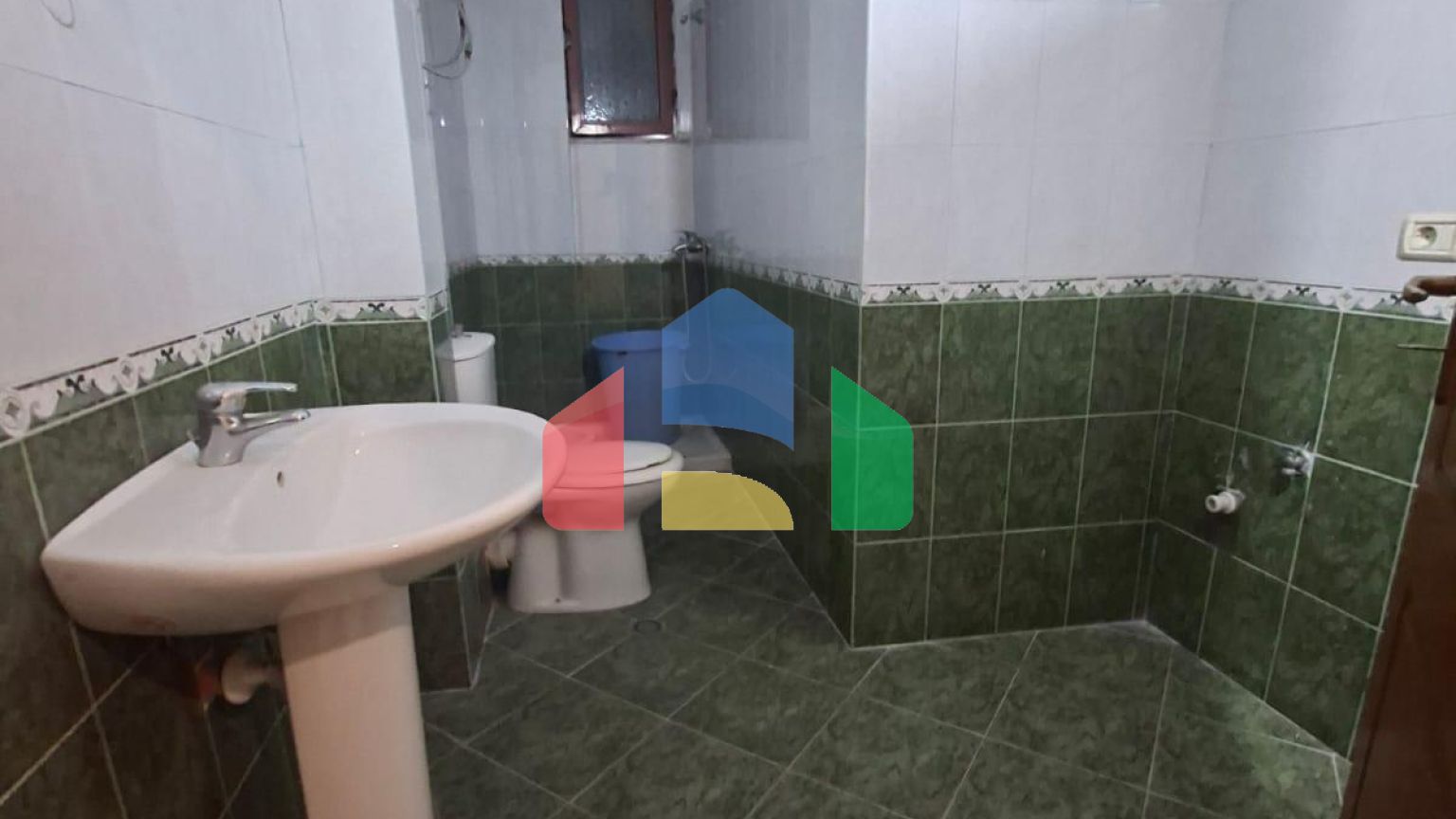 1+1 с балконом, р-н PLAZH, 66 м.кв