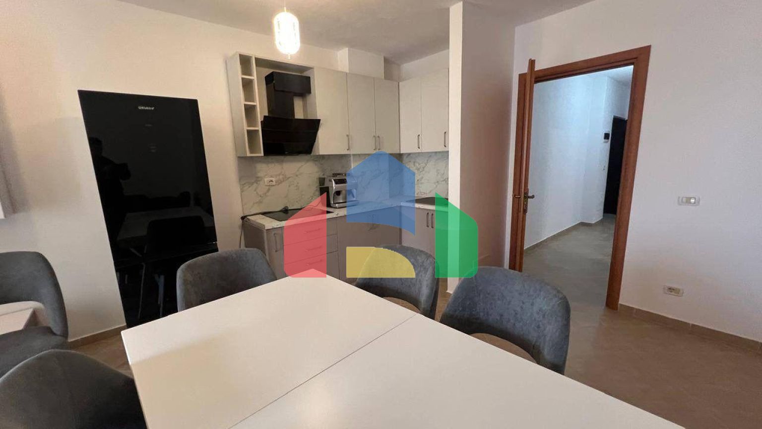 2+1 с балконом, Пляж, 110 м.кв