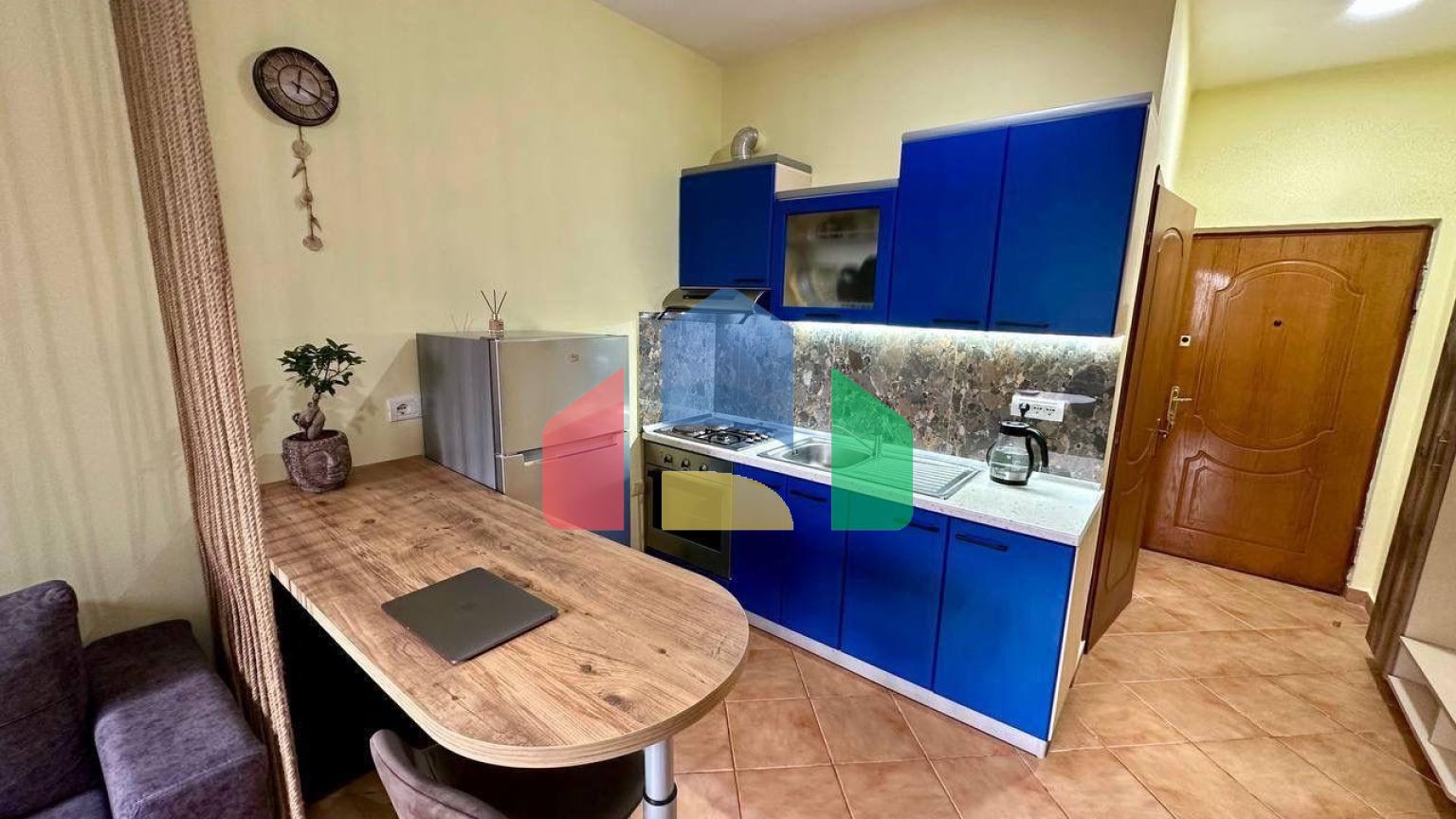 Студия, р-н Шкемби, 29 м.кв