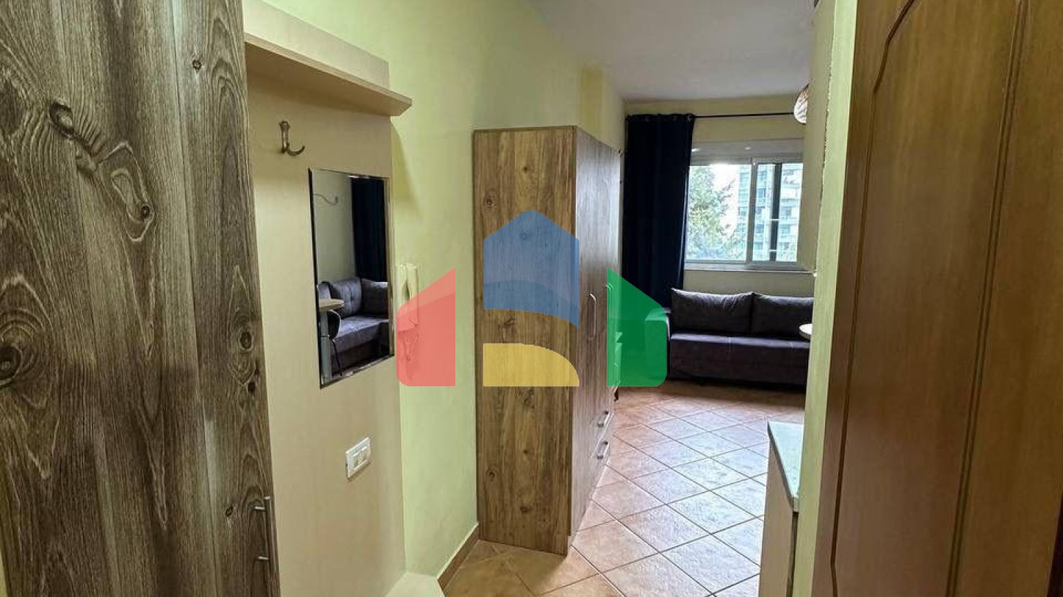 Студия, р-н Шкемби, 29 м.кв