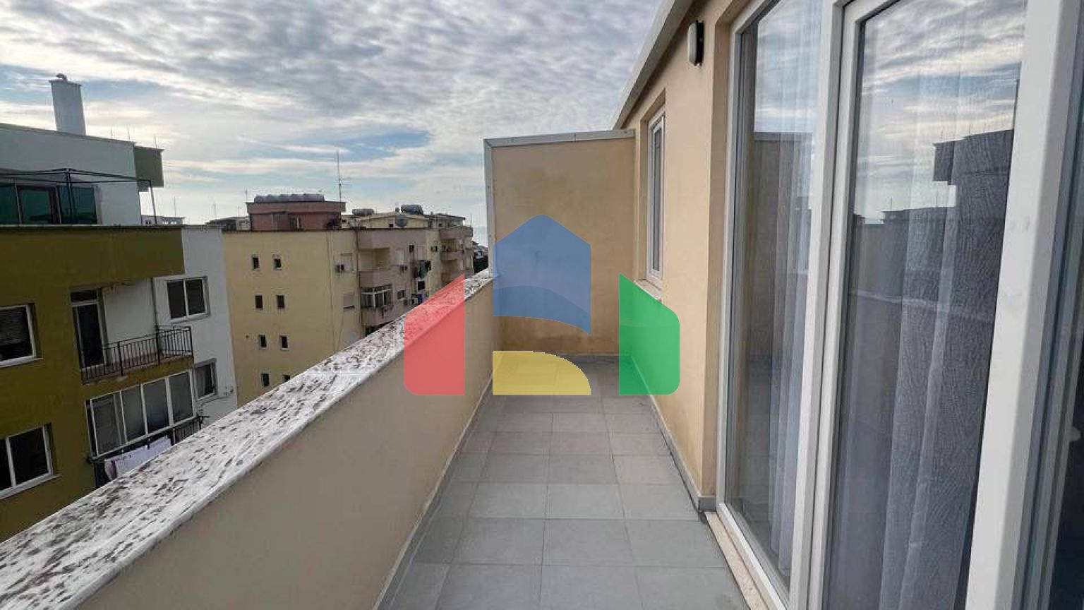 2+1 с ремонтом, р-н Пляж, 85 м.кв