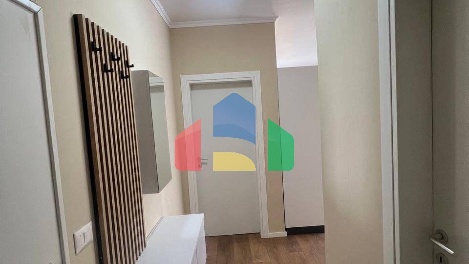 2+1 с ремонтом, р-н Пляж, 85 м.кв