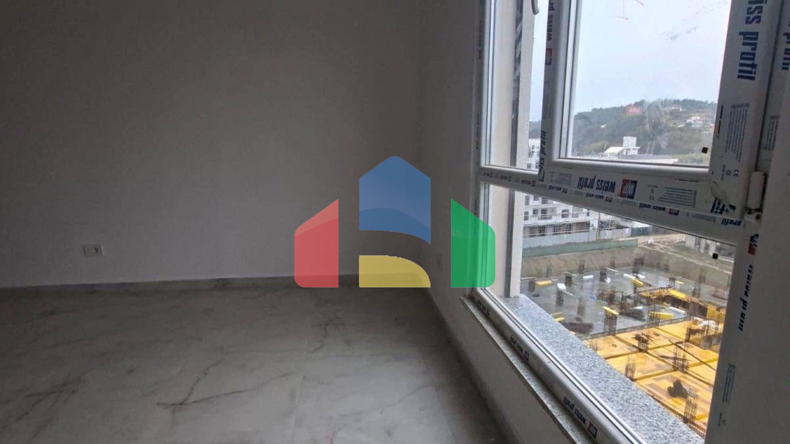 1+1, Golem, 66 м.кв