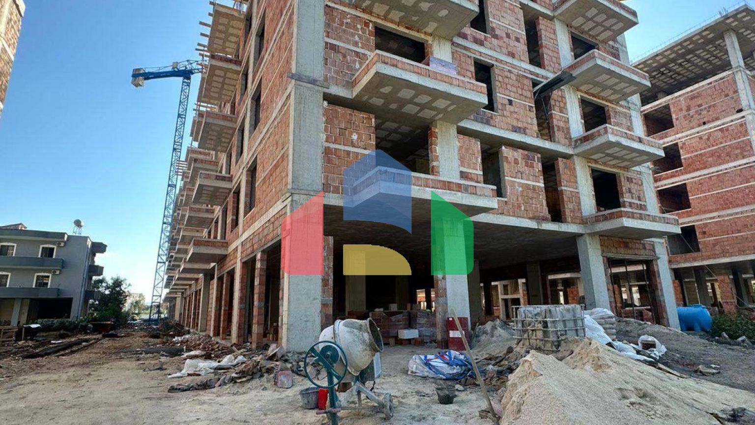 1+1 с балконом, Golem, 72 м.кв