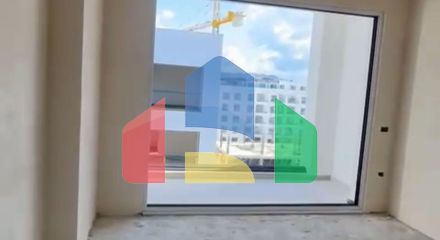 2+1 с балконом, Golem, 100 м.кв