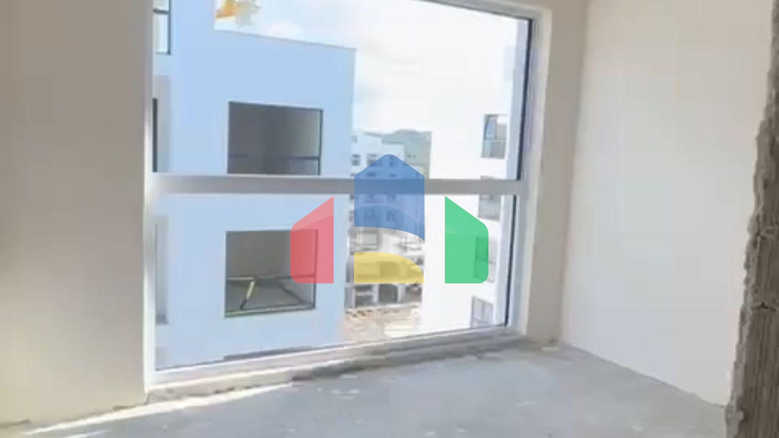 2+1 с балконом, Golem, 100 м.кв