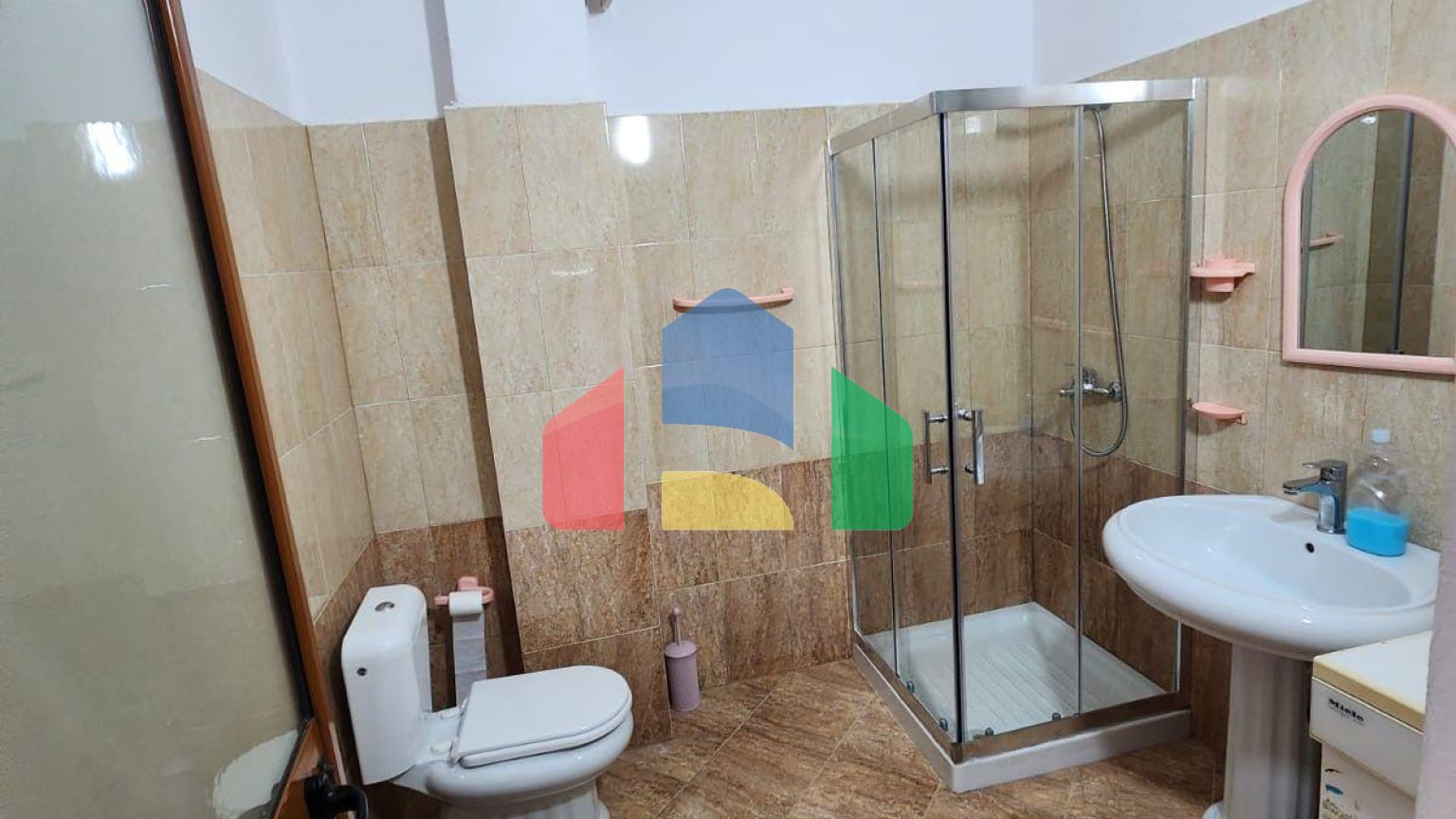 1+1 с балконом, Plazh, 84 м.кв