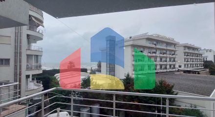 1+1 с балконом, Голем, 64 м.кв