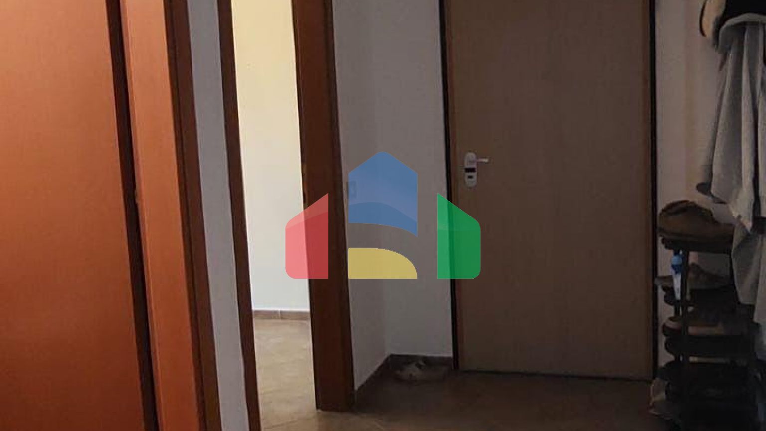 1+1 с балконом, Голем, 64 м.кв